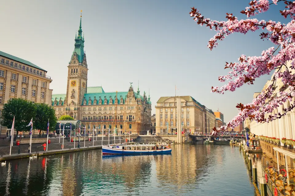 Hamburg Bus & Boat Tour