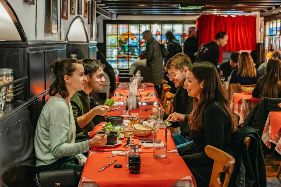Estrasburgo: tour a pie de comida tradicional con degustaciones