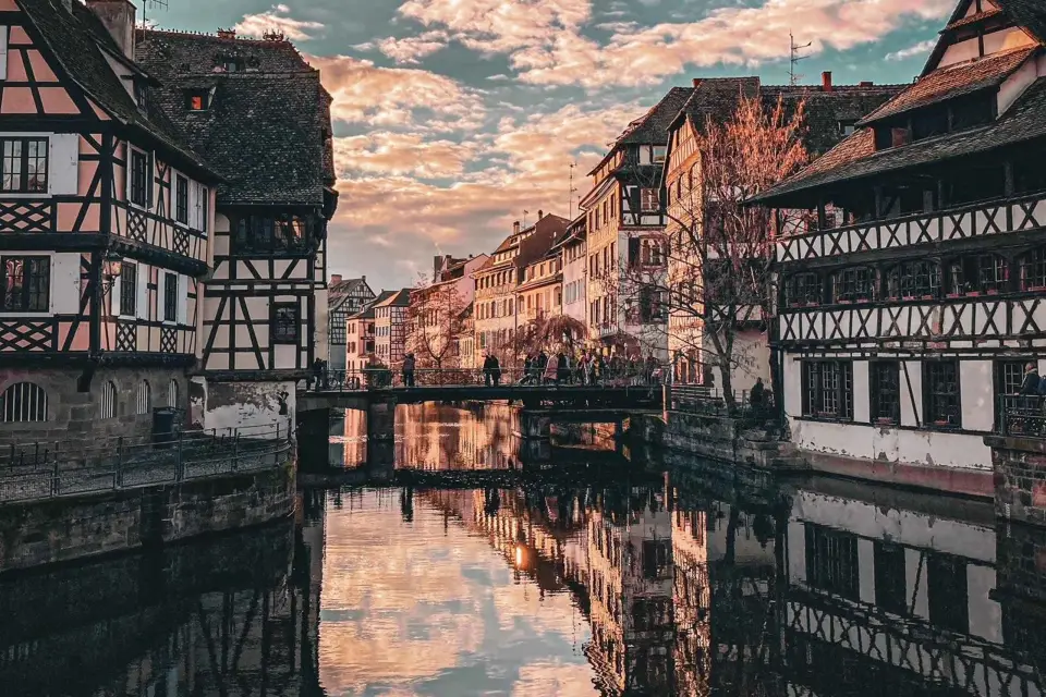 Estrasburgo: Visita guiada a pie por los barrios históricos