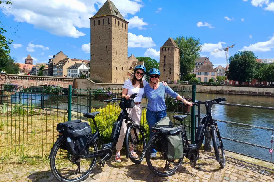 Recorrido en bicicleta eléctrica por Estrasburgo y parada de degustación