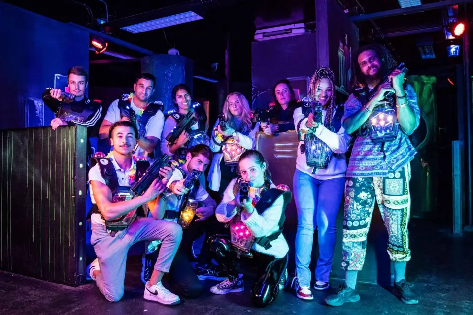 Aloha Amsterdam: Experiencia Laser Tag