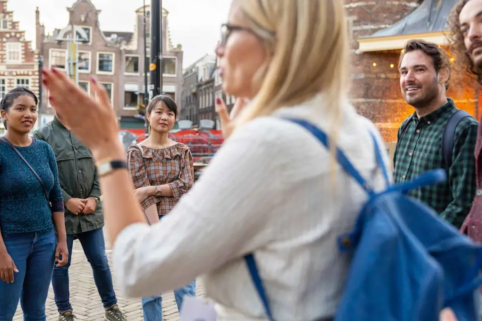 Amsterdam: Barrio Rojo y tour de la ciudad Alemán o inglés