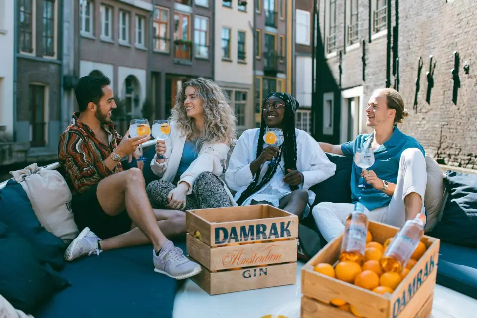 Amsterdam: Crucero de Lujo Opción Cócteles y Aperitivos Ilimitados