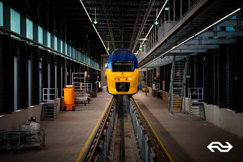 Eindhoven: Traslado en tren Eindhoven desde/hasta Amsterdam