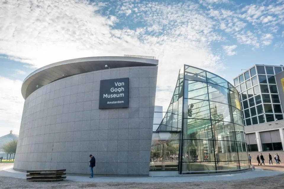 Amsterdam: Entradas para el Museo Van Gogh y tour en grupo reducido con guía
