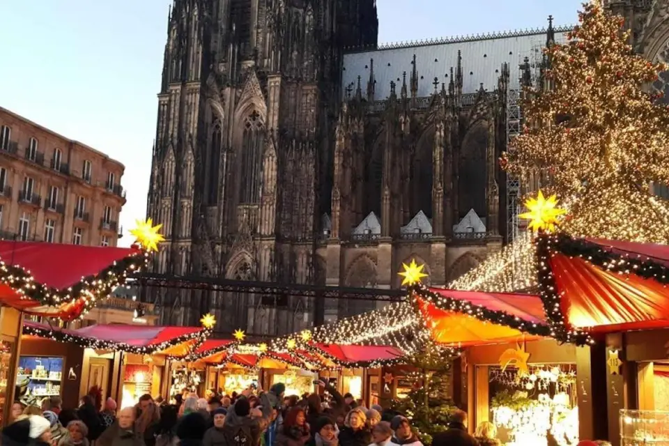 Desde Amsterdam: Excursión de un día al Mercado de Navidad de Colonia