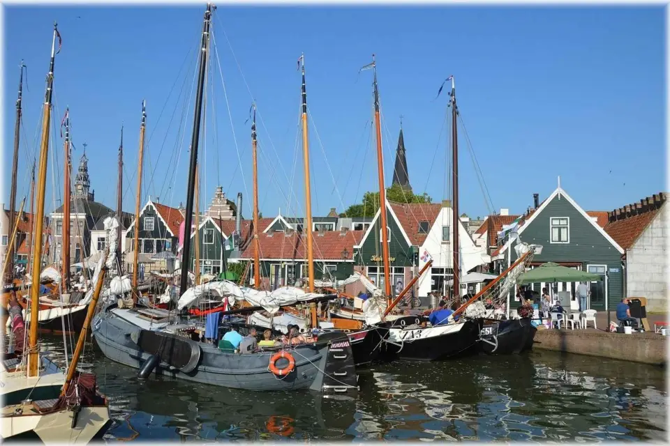 Amsterdam: Marken, Volendam, Edam (Conductor y tour privados)