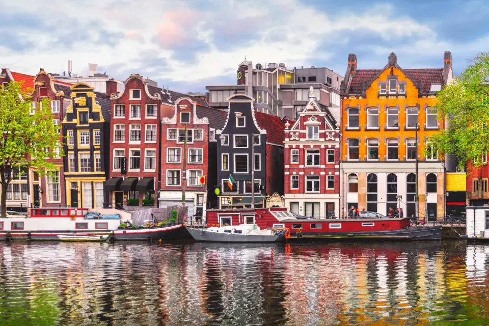 Lo más destacado del casco antiguo de Ámsterdam Tour privado y billetes de crucero
