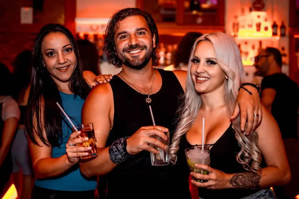 Amsterdam: Original Pub Crawl Party con Entrada VIP