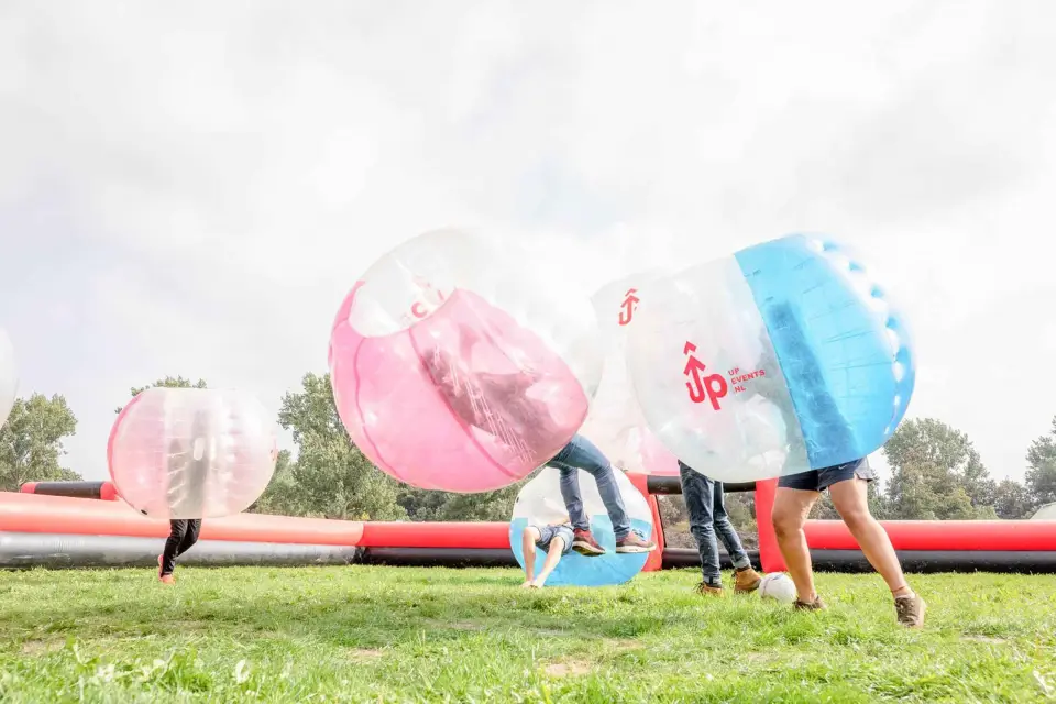 Amsterdam: Partido privado de fútbol burbuja