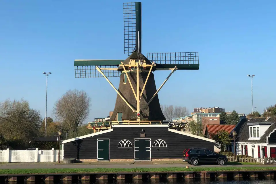 Desde Ámsterdam: Recorrido guiado en bicicleta eléctrica por Zaanse Schans y Zaandam