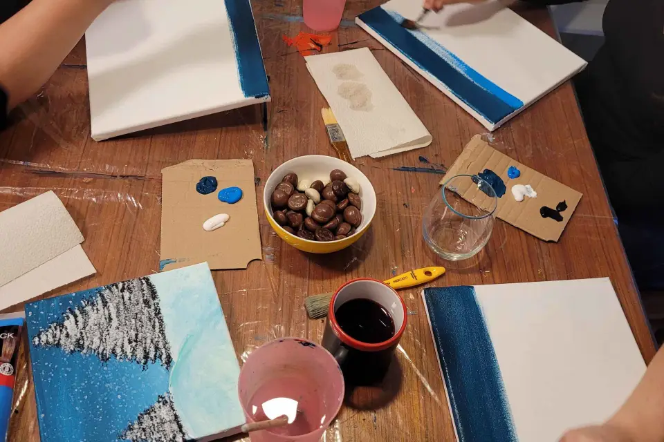 Amsterdam: Taller Paint and Sip para Despedidas de Soltera(o)