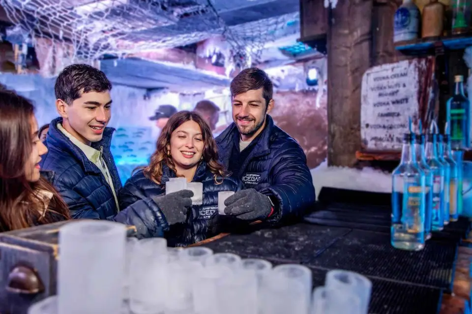 Amsterdam: Ticket de entrada al Icebar con 3 consumiciones