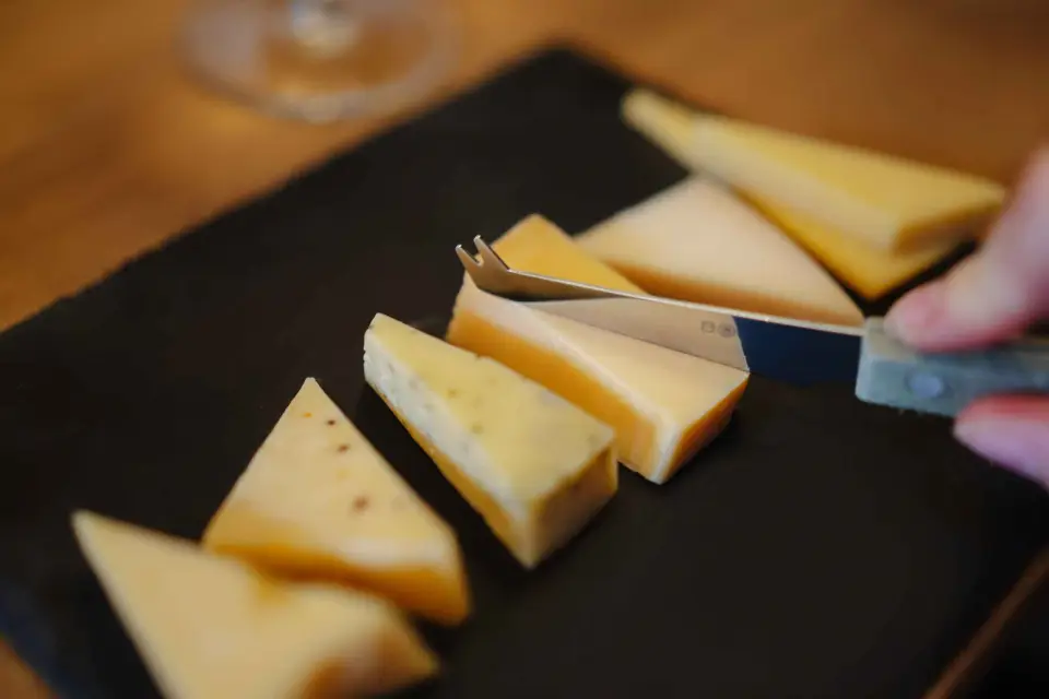 Tour a pie por Ámsterdam con cata de quesos