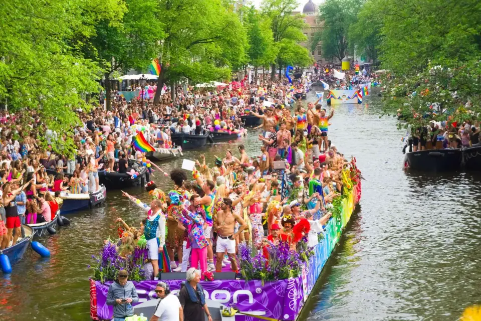 Ámsterdam tour semiprivado edición Orgullo LGBTIQA+