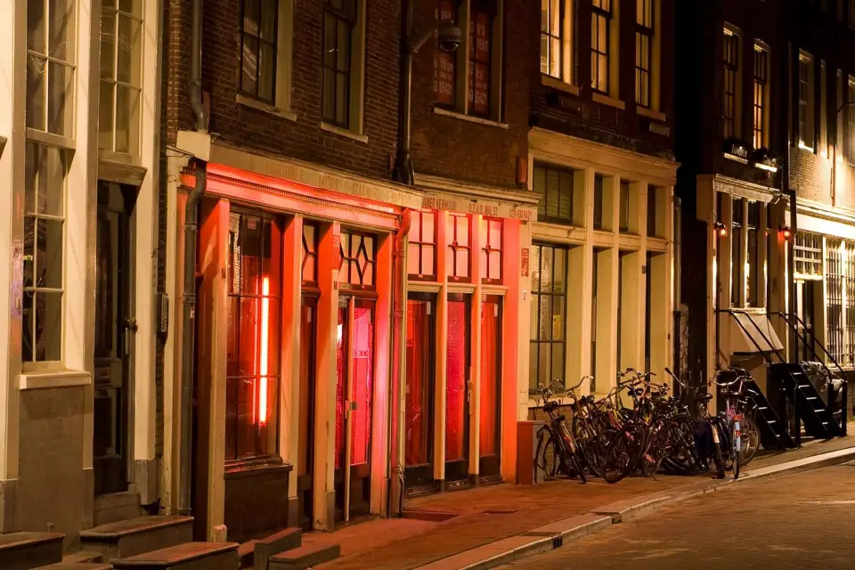 Visita al Barrio Rojo de Ámsterdam con un guía local