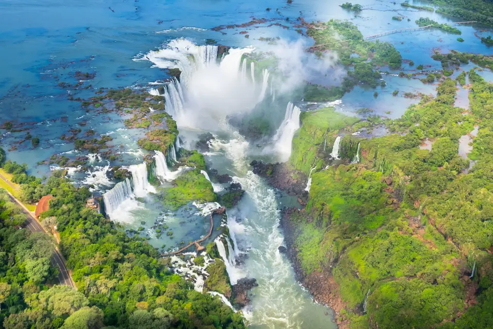 Buenos Aires, Puerto Iguazú y Salta en 8 días