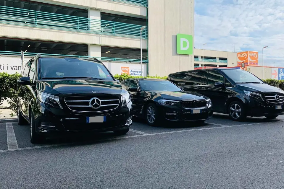 Aeropuerto de Berlín Tegel (TXL): Traslado privado a Berlín