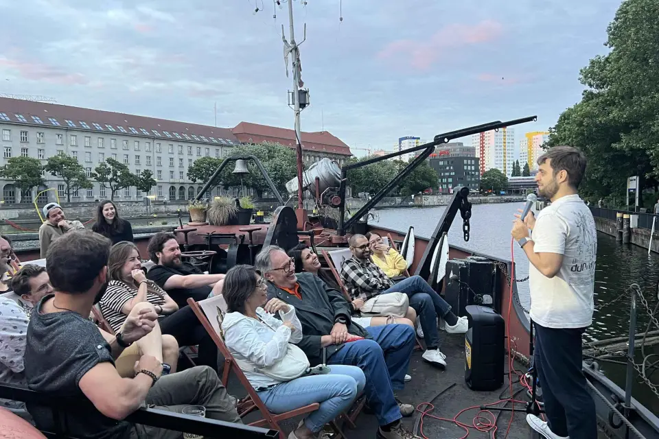 Berlín: Below Deck Comedy - Comedia inglesa en un barco