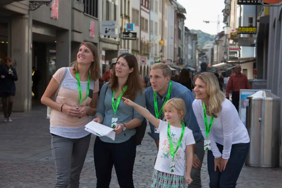 Berlín: Búsqueda del tesoro, visitas turísticas y juego de escape al aire libre