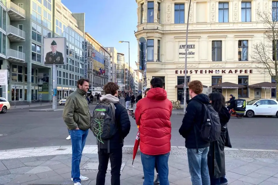 Berlín: Cacería familiar y tour privado con paradas gastronómicas