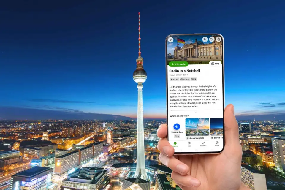 Berlín en una cáscara de nuez: Visita de un día con audioguía en inglés