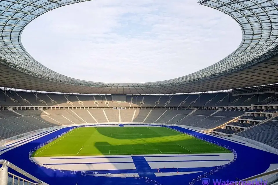 Berlín: Entrada al Estadio Olympia