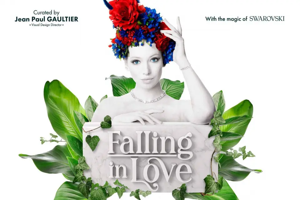 Berlín: FALLING | IN LOVE Gran espectáculo Friedrichstadt-Palast