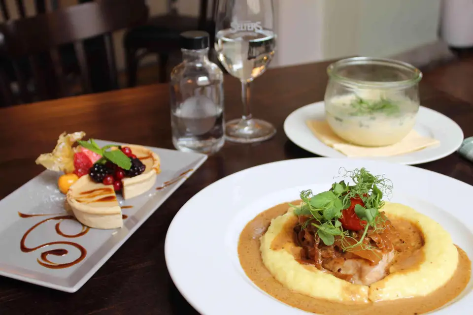 Berlín: Französischer Dom Vista 360° y Paquete de Almuerzo