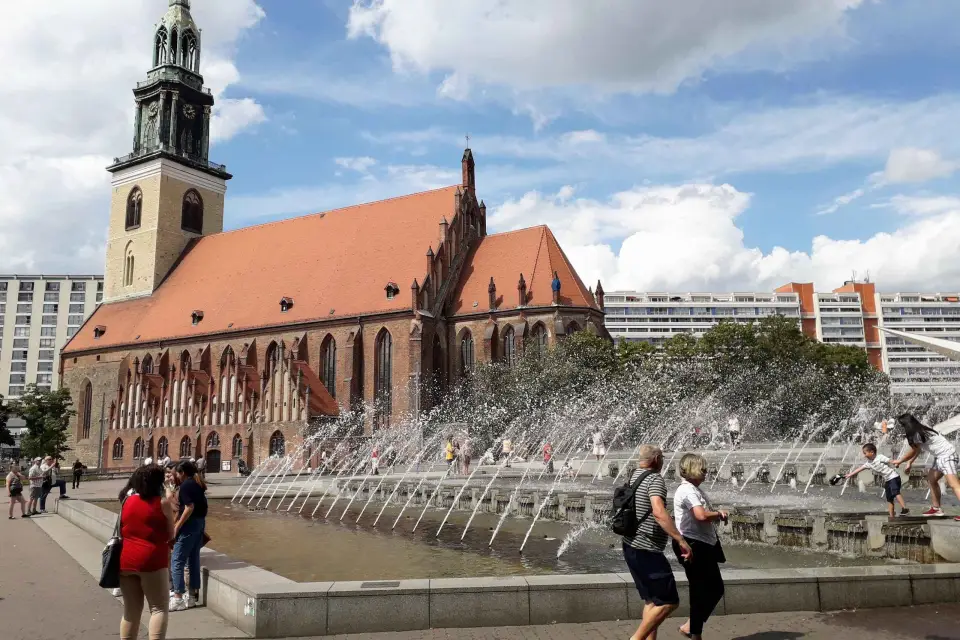 Berlín: Historia de Berlín, visita familiar autoguiada para niños