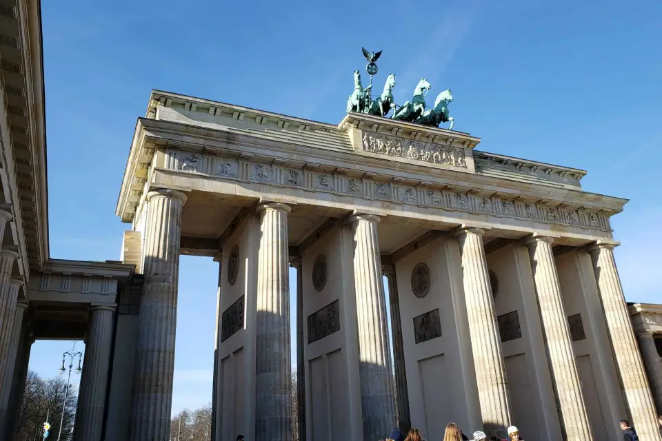 Berlín: recorrido privado por lo más destacado de la ciudad en minivan