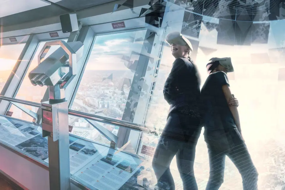 Berlín: Torre de TV Vista Rápida y Entradas para la Experiencia VR