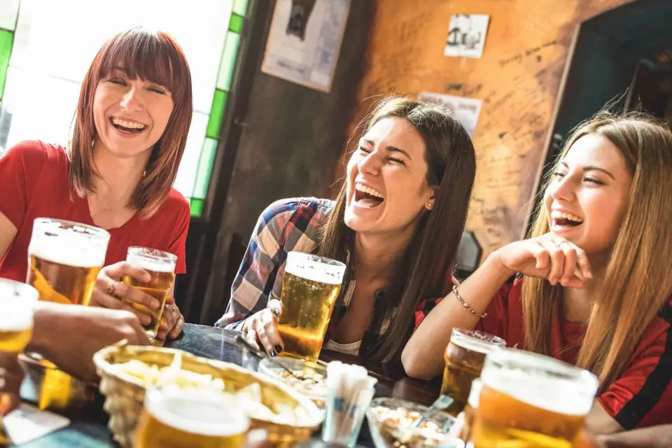 Tour Privado de Cata de Cerveza Alemana en el Casco Antiguo de Berlín