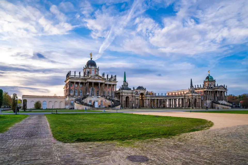 Visita guiada privada a la impresionante Potsdam en tren