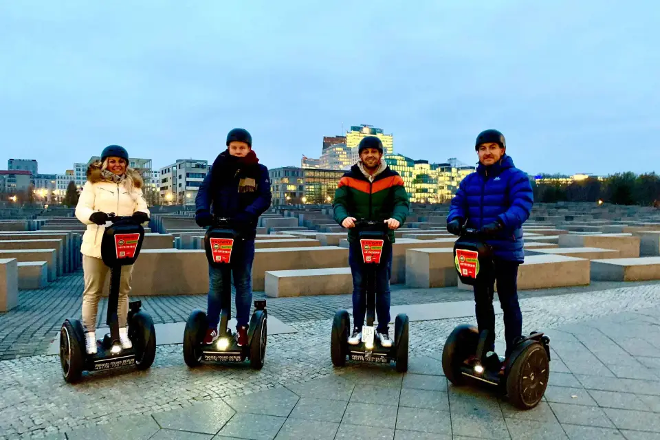 Visita de medio día en Segway por lo mejor de Berlín
