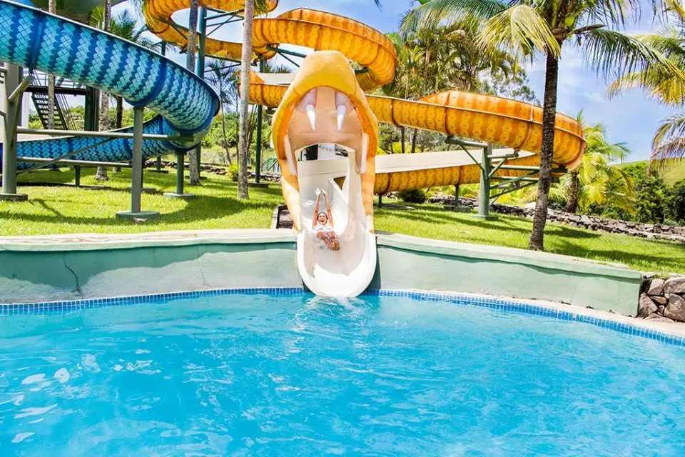 Aldeia das Aguas Day Trip