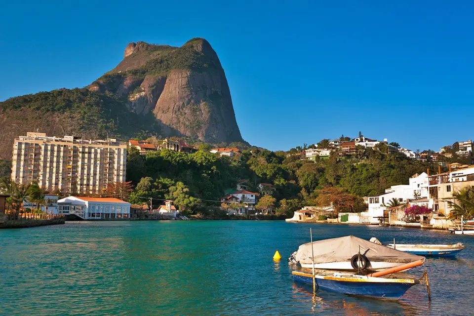 Tour por Barra da Tijuca y la isla de Gigóia