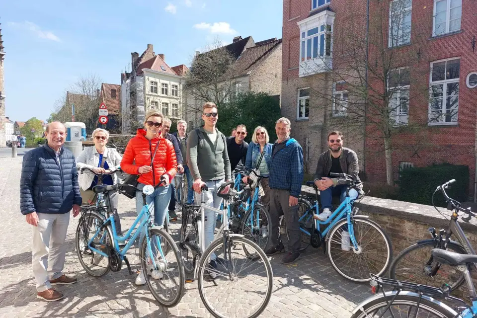 Brujas: Lo más destacado de la ciudad en bicicleta