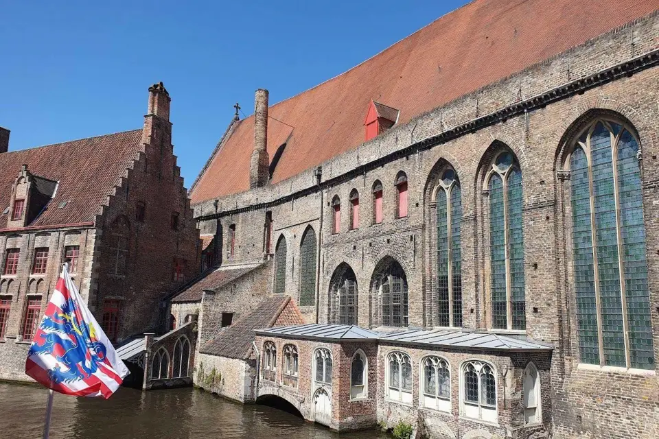 Brujas: Museo de la Cerveza y Audioguía de la Ciudad In-App