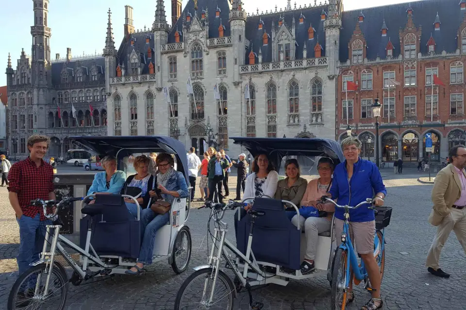 Brujas: tour guiado en rickshaw