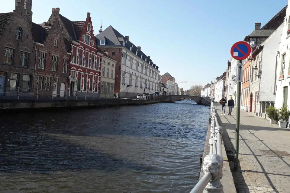Tour a pie Cerveza y Chocolate de Brujas