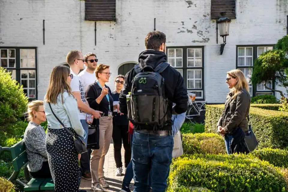 Bruges: passeio a pé guiado com cerveja e waffle