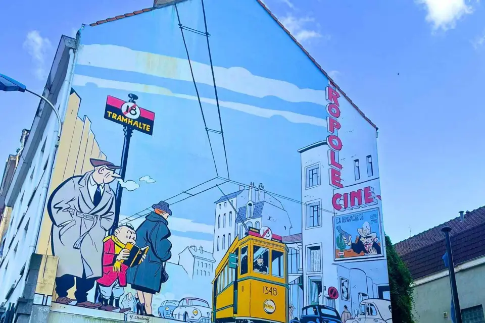 Bruselas: 2 horas de tour a pie privado por las Murallas Cómicas
