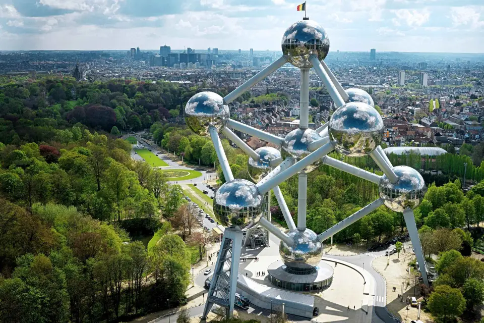 Bruselas: 48 Museos, Atomium y Tarjeta de Descuentos