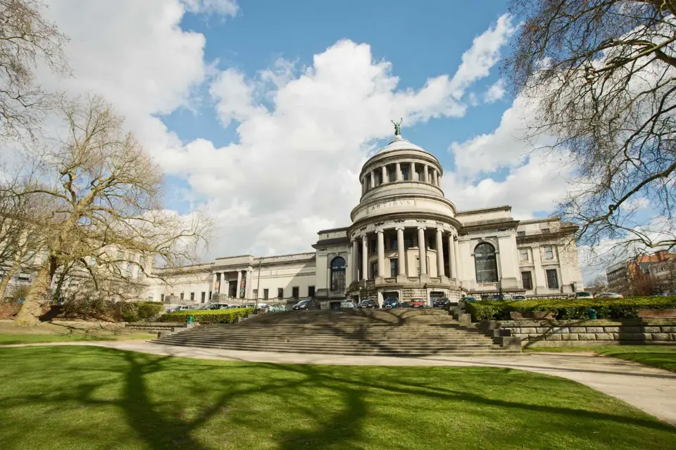 Bruselas: Entrada Museo Arte e Historia