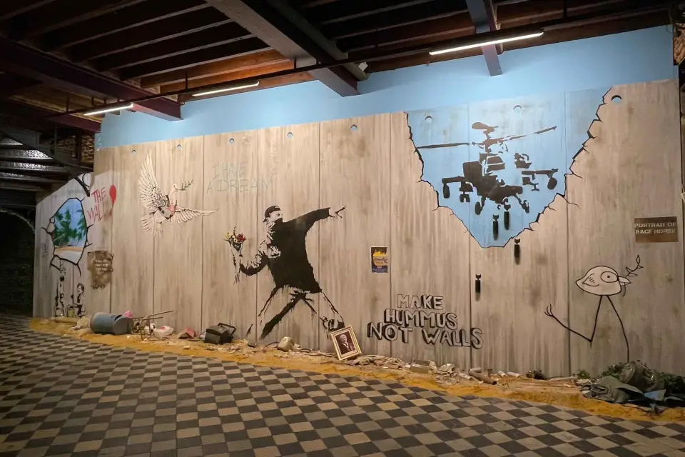 Bruselas: Exposición permanente del Museo El Mundo de Banksy