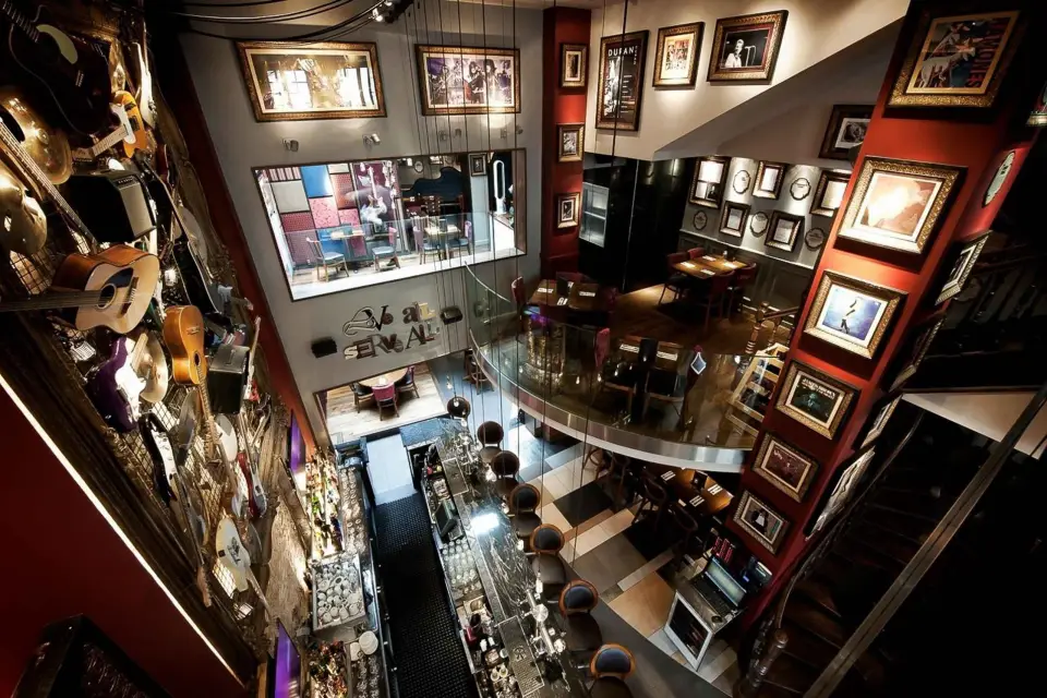 Bruselas: Hard Rock Cafe con menú del día (comer o cenar)