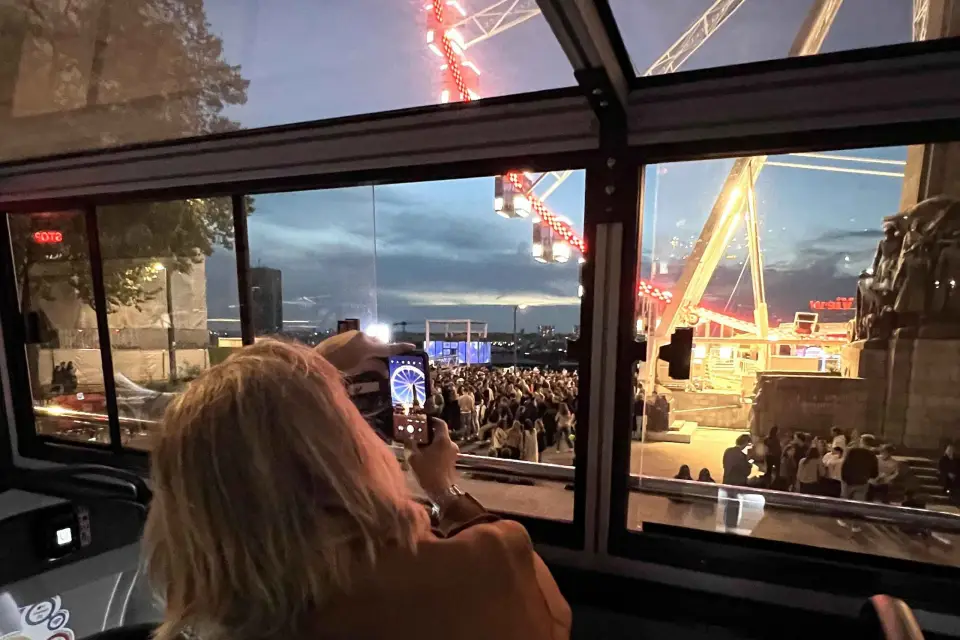 Bruselas: Tour en autobús al atardecer y noria