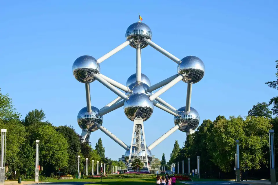 Tour de día completo en privado por Bruselas con sesión fotográfica en la Torre