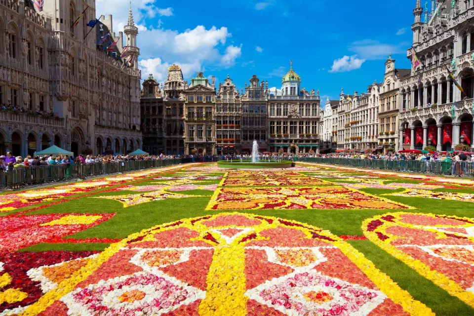 Bruselas: Tour a pie con comida belga, chocolate y cerveza